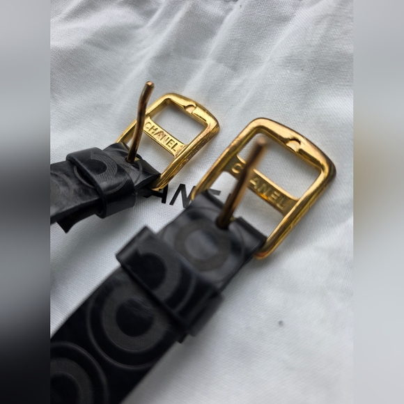 ❌SOLD❌ 🖤 Chanel Coco Cuff 🖤 - Picture 12 of 14